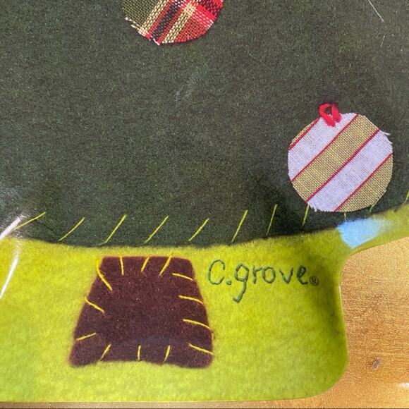 Pair of Citrus Grove Green Plastic Christmas Tree Serving Platters - Picture 4 of 7